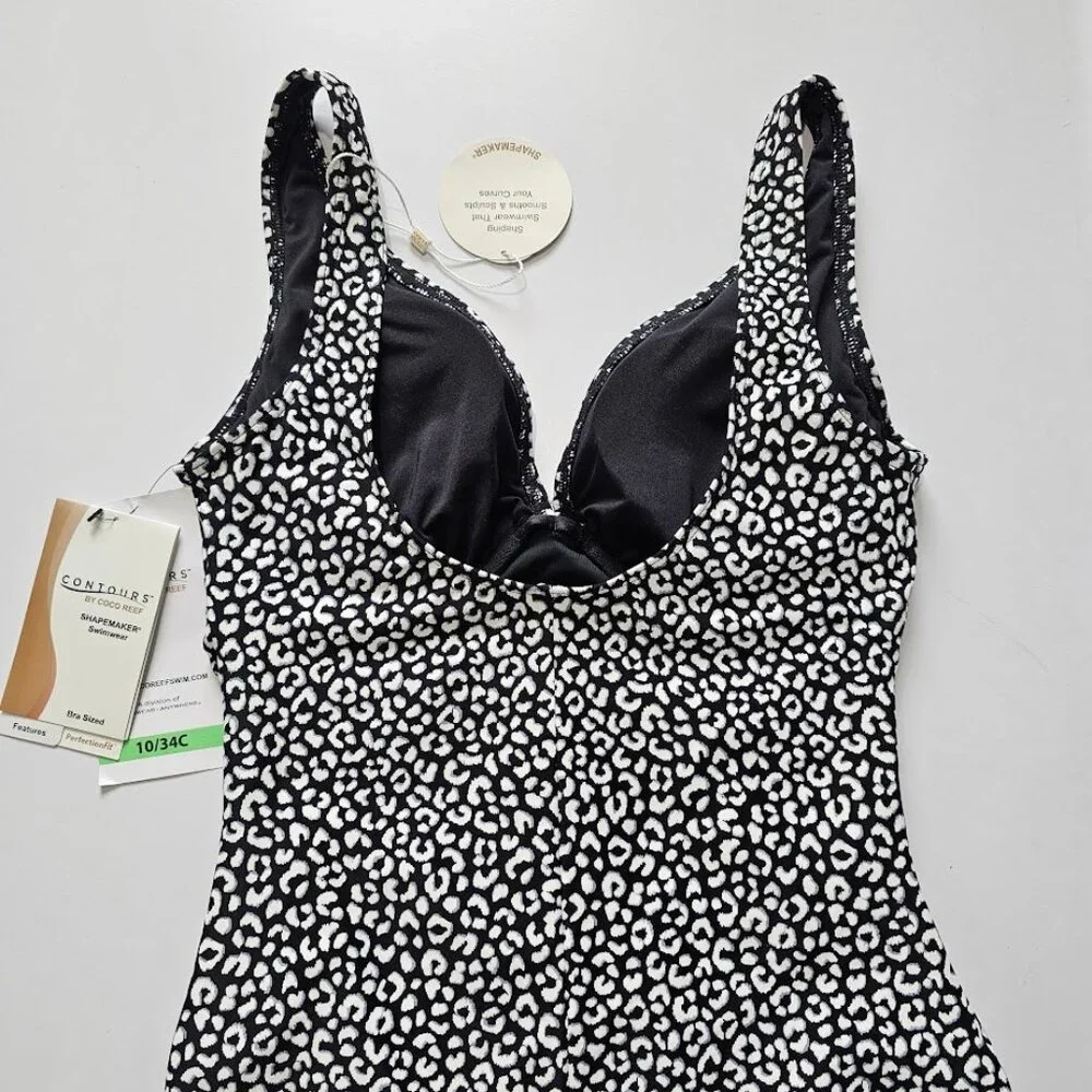 Coco Reef Contours Solitaire Printed One-Piece Swimsuit - Picture 8 of 12